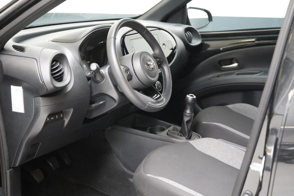 Toyota Aygo X 1.0 VVT-i MT Play | Achteruitrijcamera | Carplay | Airconditioning | Cruise control