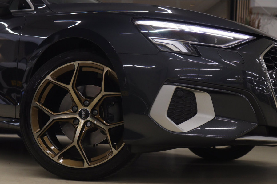 Audi A3 Sportback 30 TFSI Business edition NAP /CARPLAY/ACC/LANEASSIST/REMASSIST/SFEERVER/VOL