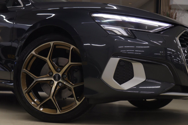 Audi A3 Sportback 30 TFSI Business edition NAP /CARPLAY/ACC/LANEASSIST/REMASSIST/SFEERVER/VOL