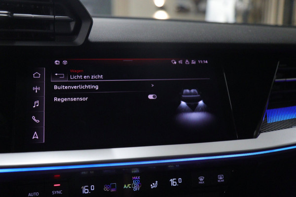 Audi A3 Sportback 30 TFSI Business edition NAP /CARPLAY/ACC/LANEASSIST/REMASSIST/SFEERVER/VOL