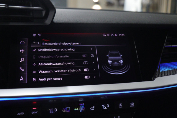 Audi A3 Sportback 30 TFSI Business edition NAP /CARPLAY/ACC/LANEASSIST/REMASSIST/SFEERVER/VOL