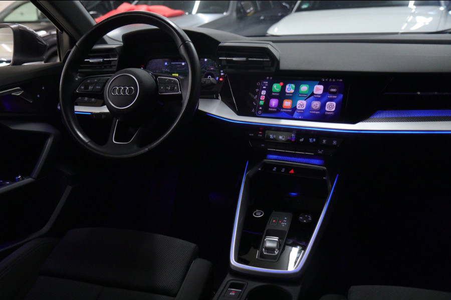 Audi A3 Sportback 30 TFSI Business edition NAP /CARPLAY/ACC/LANEASSIST/REMASSIST/SFEERVER/VOL