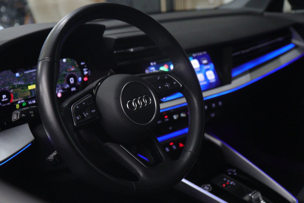 Audi A3 Sportback 30 TFSI Business edition NAP /CARPLAY/ACC/LANEASSIST/REMASSIST/SFEERVER/VOL
