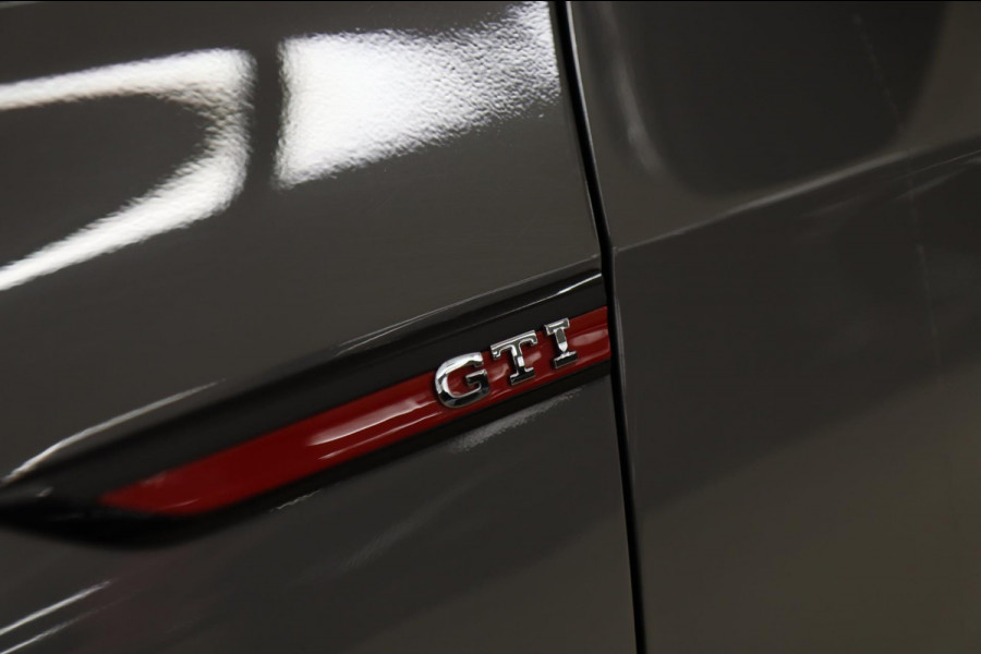 Volkswagen Golf 2.0 TSI GTI 45 JAHRE CLUBSPORT AKRA/PANO/CARPLAY/IQ/VOL