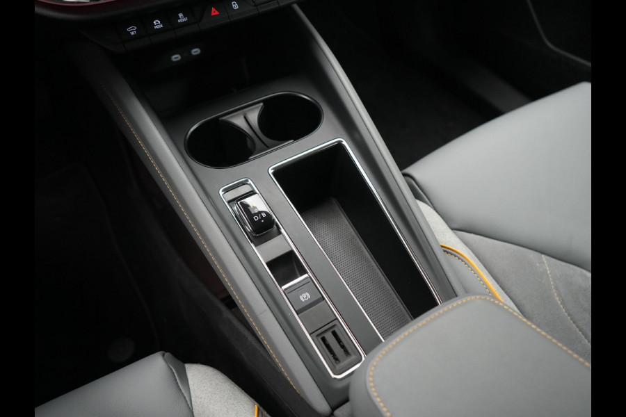 Škoda ENYAQ iV 80 Business Edition Plus 204pk Dealer O.H. | Adaptive Cruise | Head Up | Camera | Alcantara Sportstoelen Memory & Verwarmd | Warmtepomp | Keyless | Blis | Crystal LED | Stuur Verwarmd | Sfeerverlichting | Apple Carplay | Navigatie |