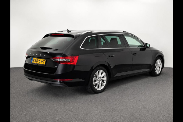 Škoda Superb Combi 1.4 TSI DSG iV Business Edition Plus SoH 92% Trekhaak Camera Navi Carplay DCC Stoelverwarming Verwarmbare Voorruit Cruise Control Full LED PDC VA