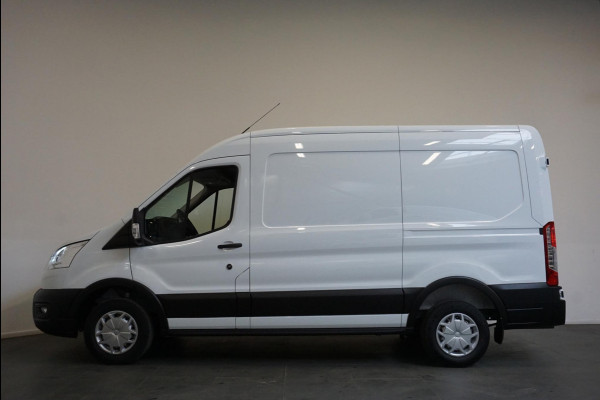 Ford Transit 105pk L2H2 Trend Airco Trekhaak Navigatie Cruise