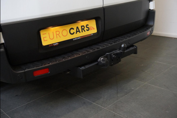 Ford Transit 105pk L2H2 Trend Airco Trekhaak Navigatie Cruise