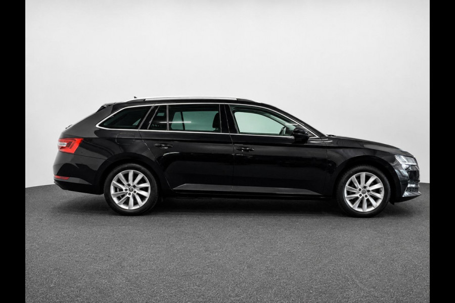Škoda Superb Combi 1.4 TSI DSG iV Business Edition Plus SoH 92% Trekhaak Camera Navi Carplay DCC Stoelverwarming Verwarmbare Voorruit Cruise Control Full LED PDC VA