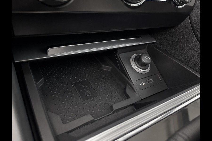 Škoda Superb Combi 1.4 TSI DSG iV Business Edition Plus SoH 92% Trekhaak Camera Navi Carplay DCC Stoelverwarming Verwarmbare Voorruit Cruise Control Full LED PDC VA