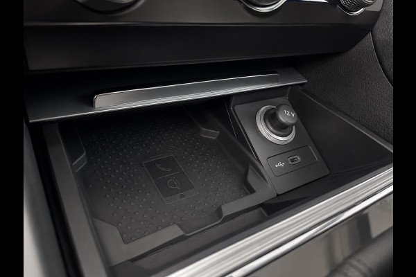 Škoda Superb Combi 1.4 TSI DSG iV Business Edition Plus SoH 92% Trekhaak Camera Navi Carplay DCC Stoelverwarming Verwarmbare Voorruit Cruise Control Full LED PDC VA