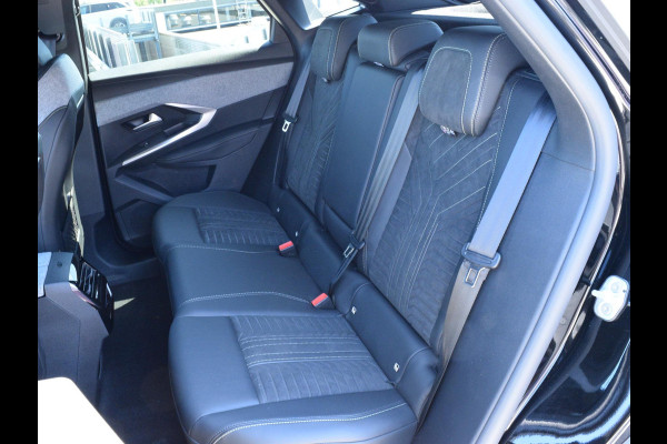 Peugeot 3008 1.6 plug-in Hybrid 225 GT l 360 camera l Schuif/ kanteldak l Elektrische AGR voorstoelen l