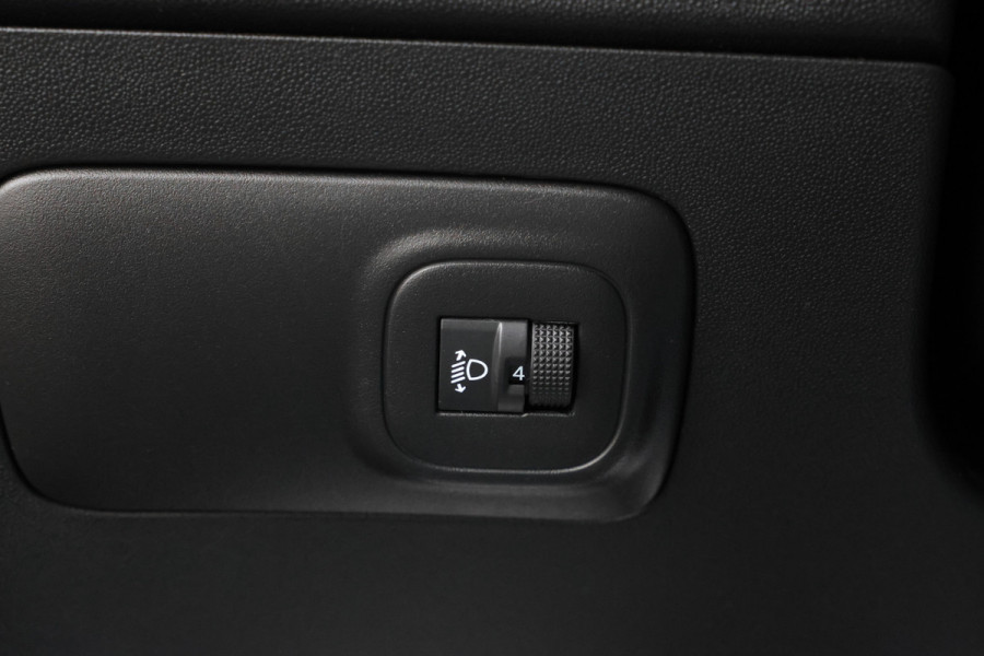 Citroën C3 Aircross 1.2 PureTech S&S C-Series Navigatie, Cruise, Apple Carplay
