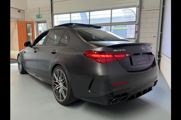 Mercedes-Benz C-Klasse AMG 63 S E Performance, panoramadak, 680PK, Head-up, Burmester, Sfeerverlichting, Track-pace