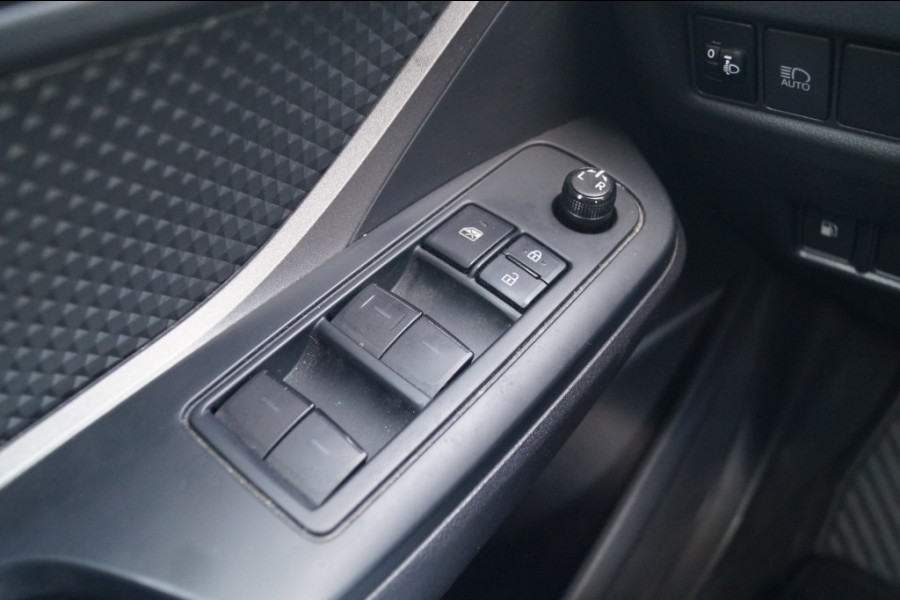 Toyota C-HR 1.8 Hybrid Edition -LEER-NAVI-CAM-PDC-ECC-LED-