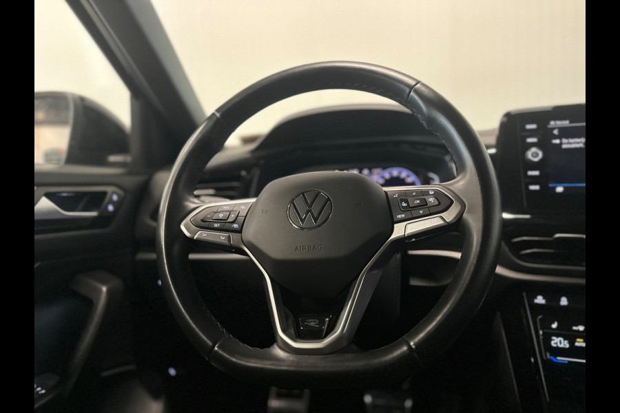 Volkswagen T-Roc 1.5 TSI R-Line Business | CAMERA | IQ DRIVE | 3x R-LINE