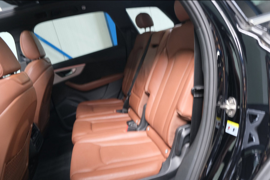 Audi Q7 55 TFSI e quattro Pro Line Plus - N.A.P. Airco, Cruise, Luchtvering, Panodak, Camera, Virtueel Display, Trekhaak.