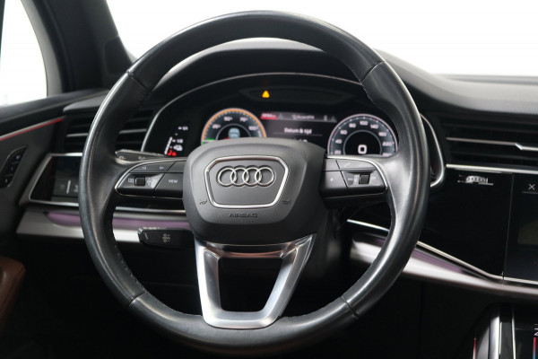 Audi Q7 55 TFSI e quattro Pro Line Plus - N.A.P. Airco, Cruise, Luchtvering, Panodak, Camera, Virtueel Display, Trekhaak.