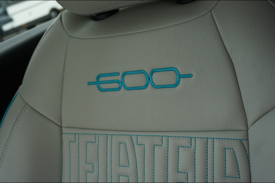 Fiat 600 Hybrid La Prima Automaat LEDER | CLIMA | MASSAGE | MEEST LUXE!