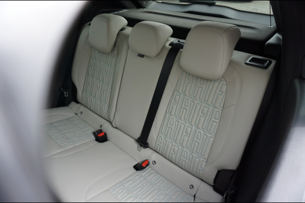 Fiat 600 Hybrid La Prima Automaat LEDER | CLIMA | MASSAGE | MEEST LUXE!