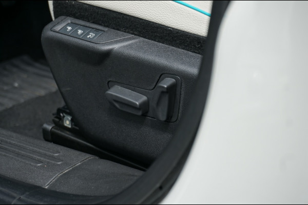 Fiat 600 Hybrid La Prima Automaat LEDER | CLIMA | MASSAGE | MEEST LUXE!