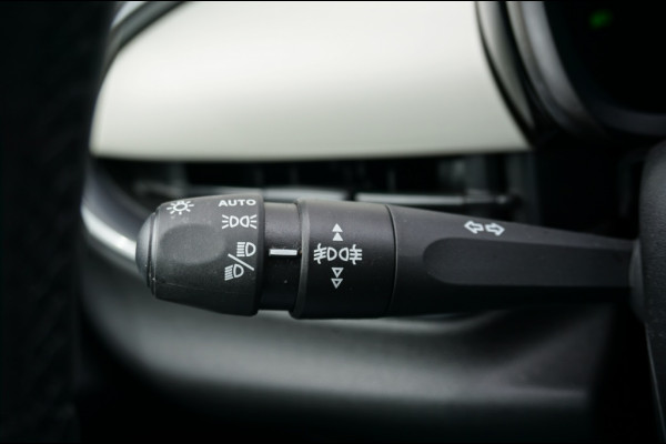 Fiat 600 Hybrid La Prima Automaat LEDER | CLIMA | MASSAGE | MEEST LUXE!