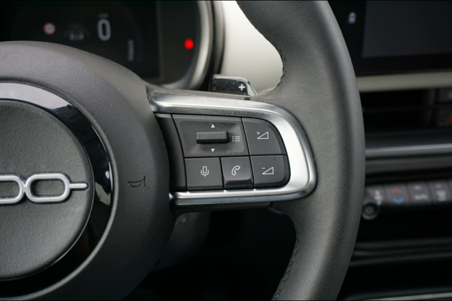 Fiat 600 Hybrid La Prima Automaat LEDER | CLIMA | MASSAGE | MEEST LUXE!