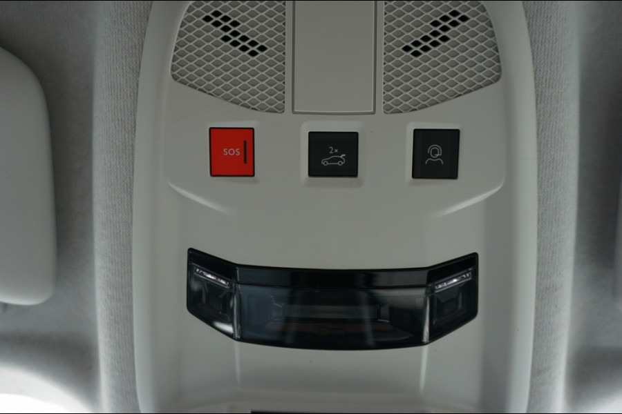 Fiat 600 Hybrid La Prima Automaat LEDER | CLIMA | MASSAGE | MEEST LUXE!