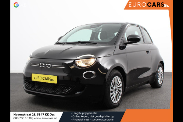 Fiat 500E Berline 42 kWh Automaat Climate control Cruise control Achteruitrijcamera Led Navigatie Apple Carplay/ Android Auto Lichtmetalen velgen Stoelverwarming