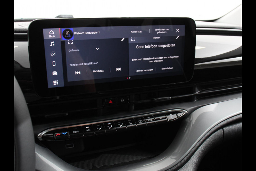 Fiat 500E Berline 42 kWh Automaat Climate control Cruise control Achteruitrijcamera Led Navigatie Apple Carplay/ Android Auto Lichtmetalen velgen Stoelverwarming