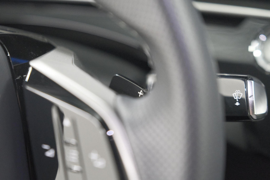 Peugeot 3008 1.2 Hybrid 136 GT | Elektrische Kofferklep | Camera | Adaptieve Cruise Control | Apple CarPlay