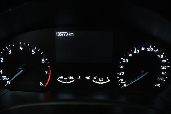 Ford Focus 1.0 EcoBoost Titanium Business (CAMERA, NAVIGATIE, CRUISE CONTROL, PARKEERSENSOREN)