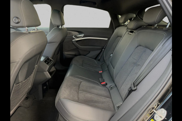 Audi e-tron Sportback 50 quattro S-Line edition (NL-auto, Panorama, StoelV, Carplay, Camera, PDC, Etc)
