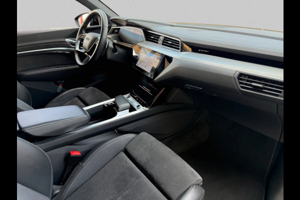 Audi e-tron Sportback 50 quattro S-Line edition (NL-auto, Panorama, StoelV, Carplay, Camera, PDC, Etc)