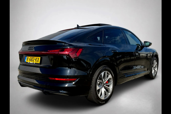 Audi e-tron Sportback 50 quattro S-Line edition (NL-auto, Panorama, StoelV, Carplay, Camera, PDC, Etc)
