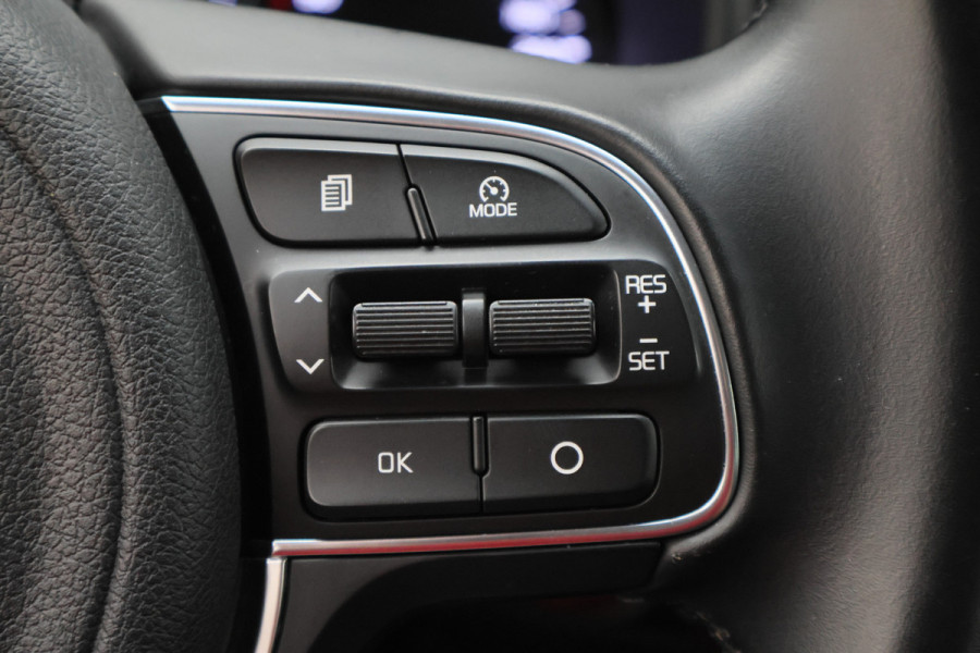 Kia Sportage 1.6 GDI Design Edition Leer, Camera, Cruise, Apple Carplay, JBL, Stoelverwarming, Trekhaak, 17''