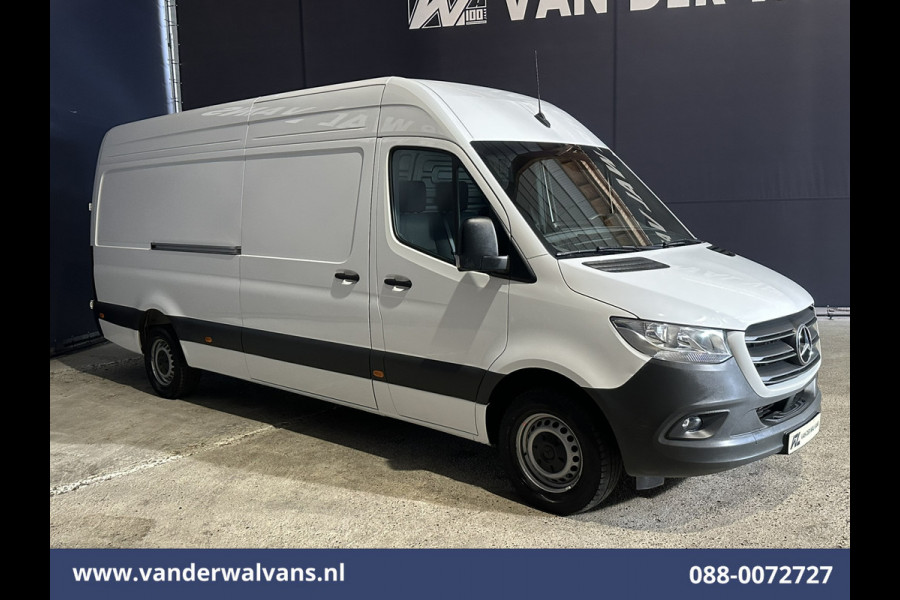 Mercedes-Benz Sprinter 315 CDI 150pk L3H2 Euro6 Airco | Camera | Apple Carplay | Cruisecontrol | Chauffeursstoel Android Auto, Stoelverwarming, Bijrijdersbank