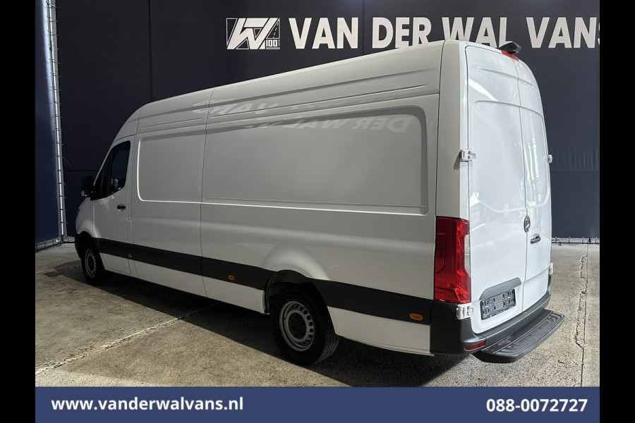 Mercedes-Benz Sprinter 315 CDI 150pk L3H2 Euro6 Airco | Camera | Apple Carplay | Cruisecontrol | Chauffeursstoel Android Auto, Stoelverwarming, Bijrijdersbank