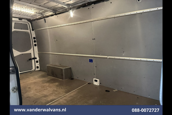 Mercedes-Benz Sprinter 315 CDI 150pk L3H2 Euro6 Airco | Camera | Apple Carplay | Cruisecontrol | Chauffeursstoel Android Auto, Stoelverwarming, Bijrijdersbank