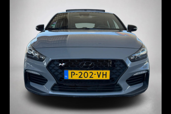 Hyundai i30 Fastback 2.0 T-GDI N2 (Perfect ondH, Panorama, Trekhaak, Camera, Lane Ass, StoelV, StuurVerw, Electrische Stoel, Etc)