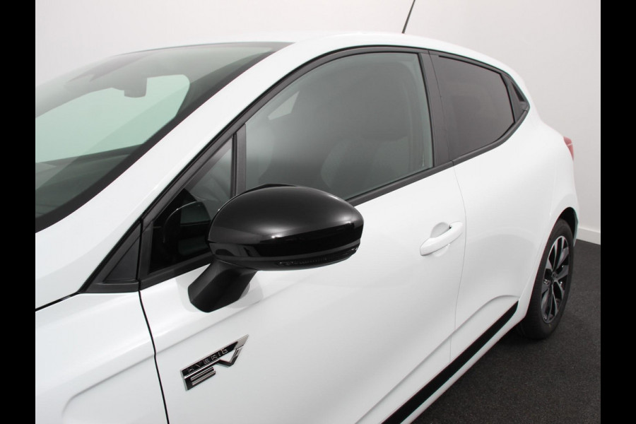 Mitsubishi Colt 1.6 HEV Automaat Intense Navigatie d.m.v. Apple Carplay/Android Auto Camera Climate Control Cruise Control Lichtmetalen velgen Extra Getint Glas Digitale Cockpit