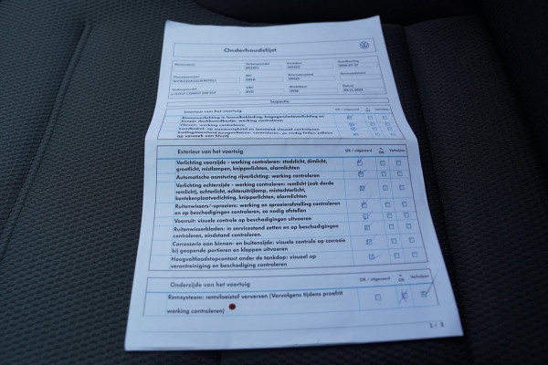 Volkswagen e-Golf E-DITION|Prijs rijklaar incl 12 mnd garantie|Warmtepomp Camera Navi Blindspot Stoelverwarming