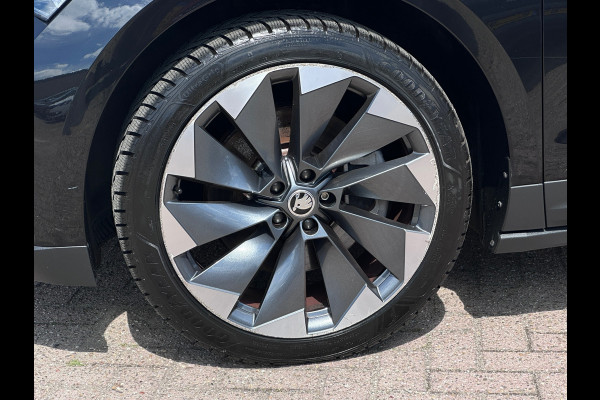 Škoda ENYAQ iV 80 First Edition|Leder|Trekhaak|21"|Travel Assist|ACC|Camera