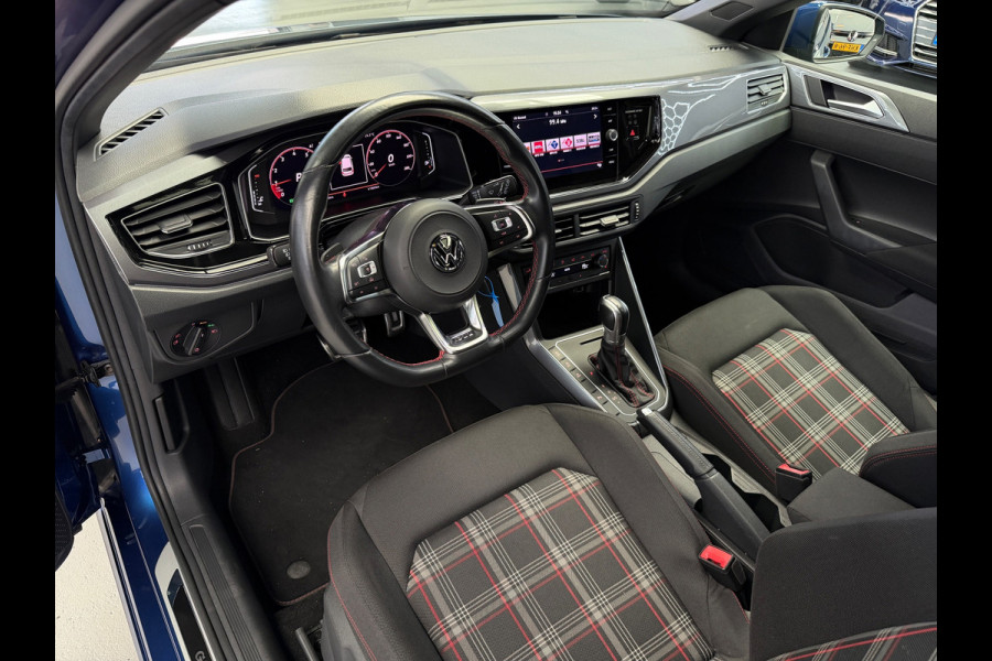 Volkswagen Polo 2.0 TSI GTI CarPlay Panorama