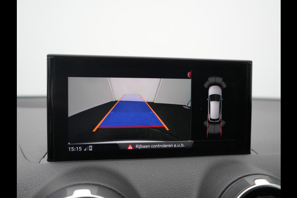 Audi Q2 35 TFSI Advanced edition 150pk AUTOMAAT | Adaptive Cruise | Camera | Matrix LED | Keyless Entry | Voorstoelen Verwarmd | Apple Carplay | DAB | Lane Assist |