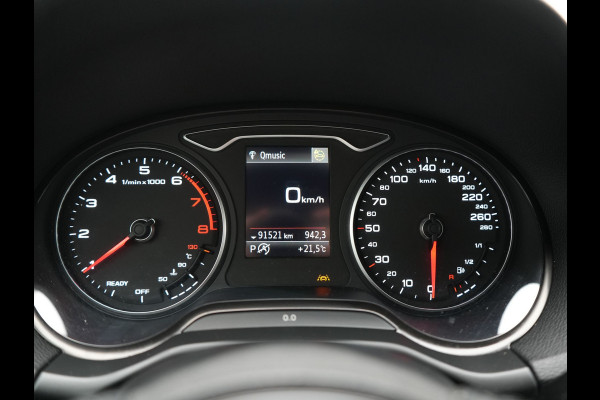 Audi Q2 35 TFSI Advanced edition 150pk AUTOMAAT | Adaptive Cruise | Camera | Matrix LED | Keyless Entry | Voorstoelen Verwarmd | Apple Carplay | DAB | Lane Assist |