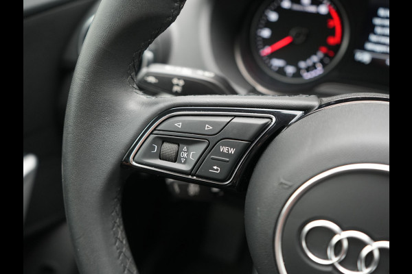 Audi Q2 35 TFSI Advanced edition 150pk AUTOMAAT | Adaptive Cruise | Camera | Matrix LED | Keyless Entry | Voorstoelen Verwarmd | Apple Carplay | DAB | Lane Assist |