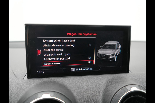 Audi Q2 35 TFSI Advanced edition 150pk AUTOMAAT | Adaptive Cruise | Camera | Matrix LED | Keyless Entry | Voorstoelen Verwarmd | Apple Carplay | DAB | Lane Assist |