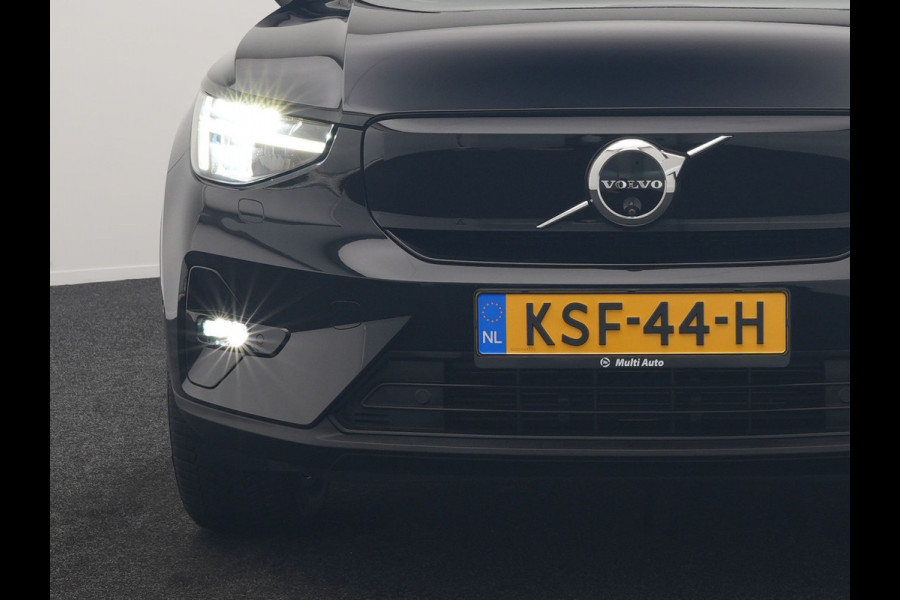 Volvo XC40 Recharge Twin Ultimate 82 kWh 408pk Dealer O.H. | Trekhaak Af Fabriek | Panodak | Adaptive Cruise | 360 Camera | Sportstoelen Memory & Verwarmd | Harman / Kardon | Keyless | Blis | Google Assistent | Stuur Verwarmd | Apple Carplay |