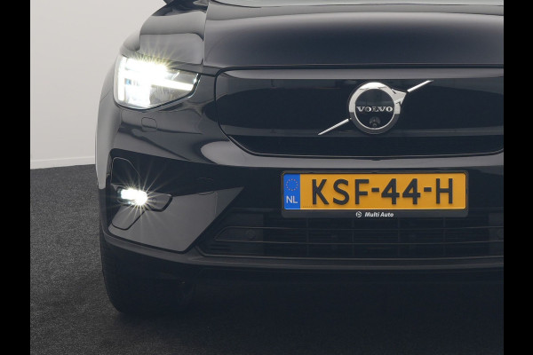 Volvo XC40 Recharge Twin Ultimate 82 kWh 408pk Dealer O.H. | Trekhaak Af Fabriek | Panodak | Adaptive Cruise | 360 Camera | Sportstoelen Memory & Verwarmd | Harman / Kardon | Keyless | Blis | Google Assistent | Stuur Verwarmd | Apple Carplay |